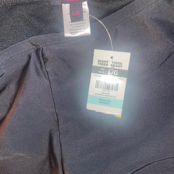 Black bathing suit bottoms - size large never worn - Picture 3 of 4